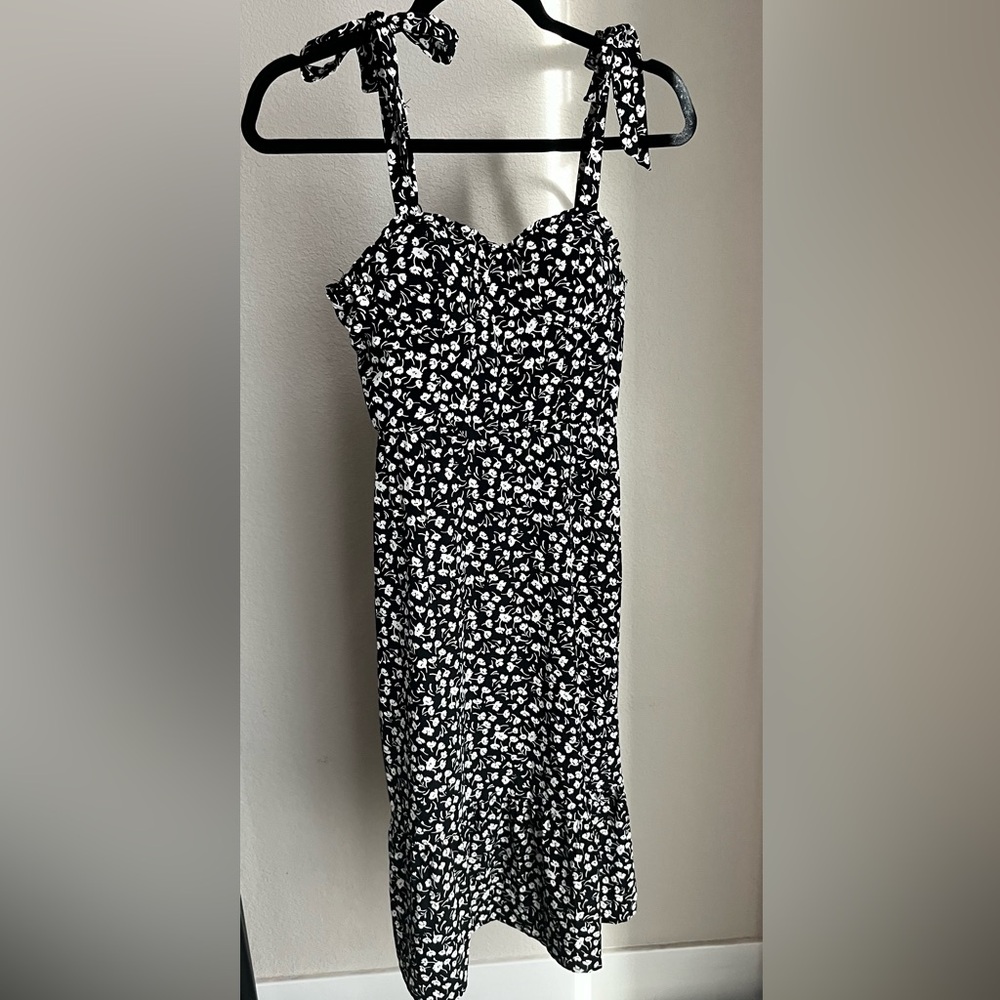 Midi length flower print summer dress